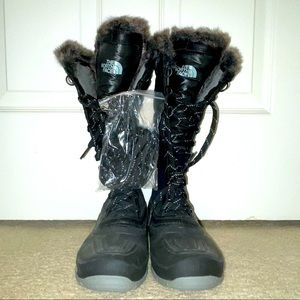The North Face Shellista Black Snow Boots Size 6 - BRAND NEW